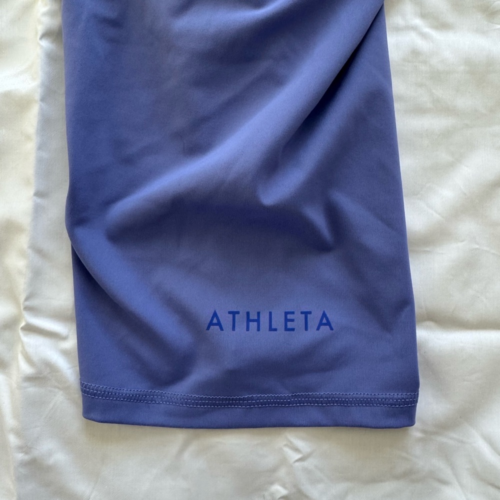 Athleta Bike Shorts size M